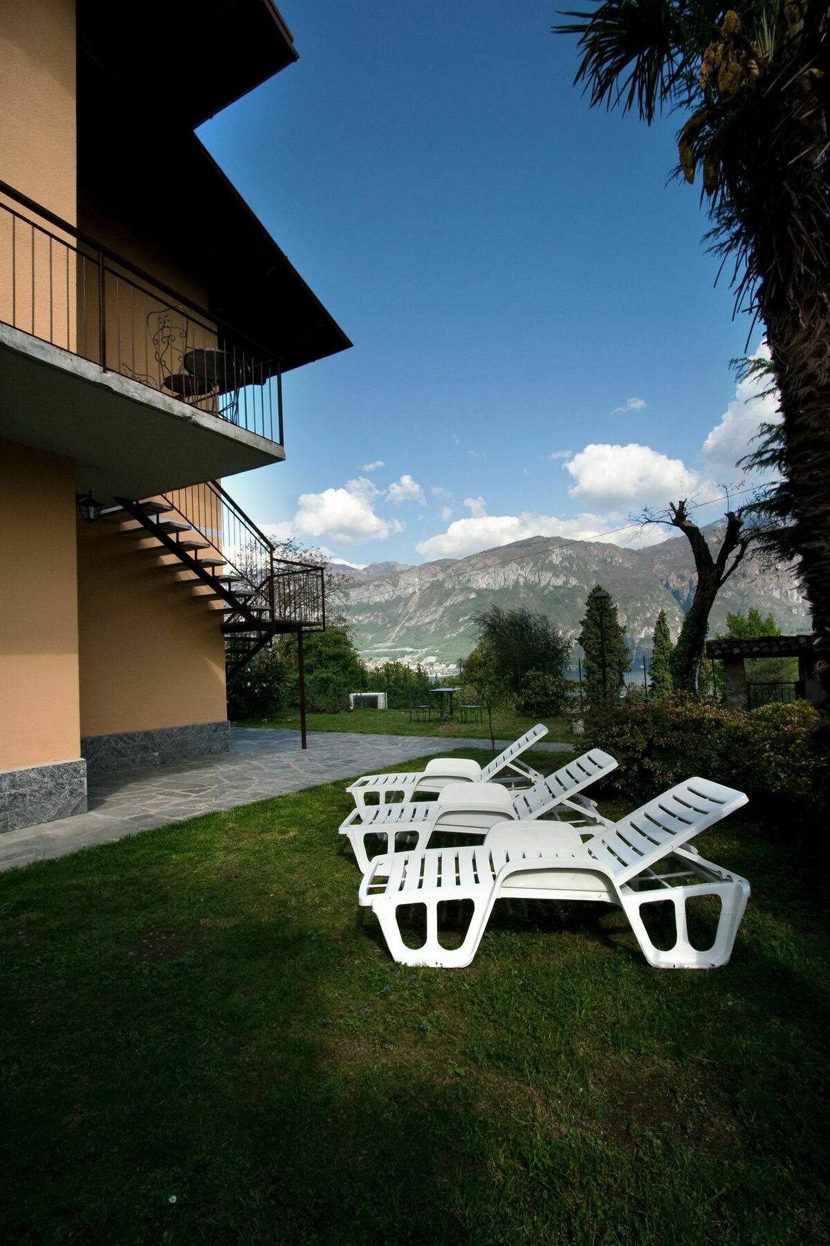 Appartamenti Casa La Rosa Bellagio Exterior foto